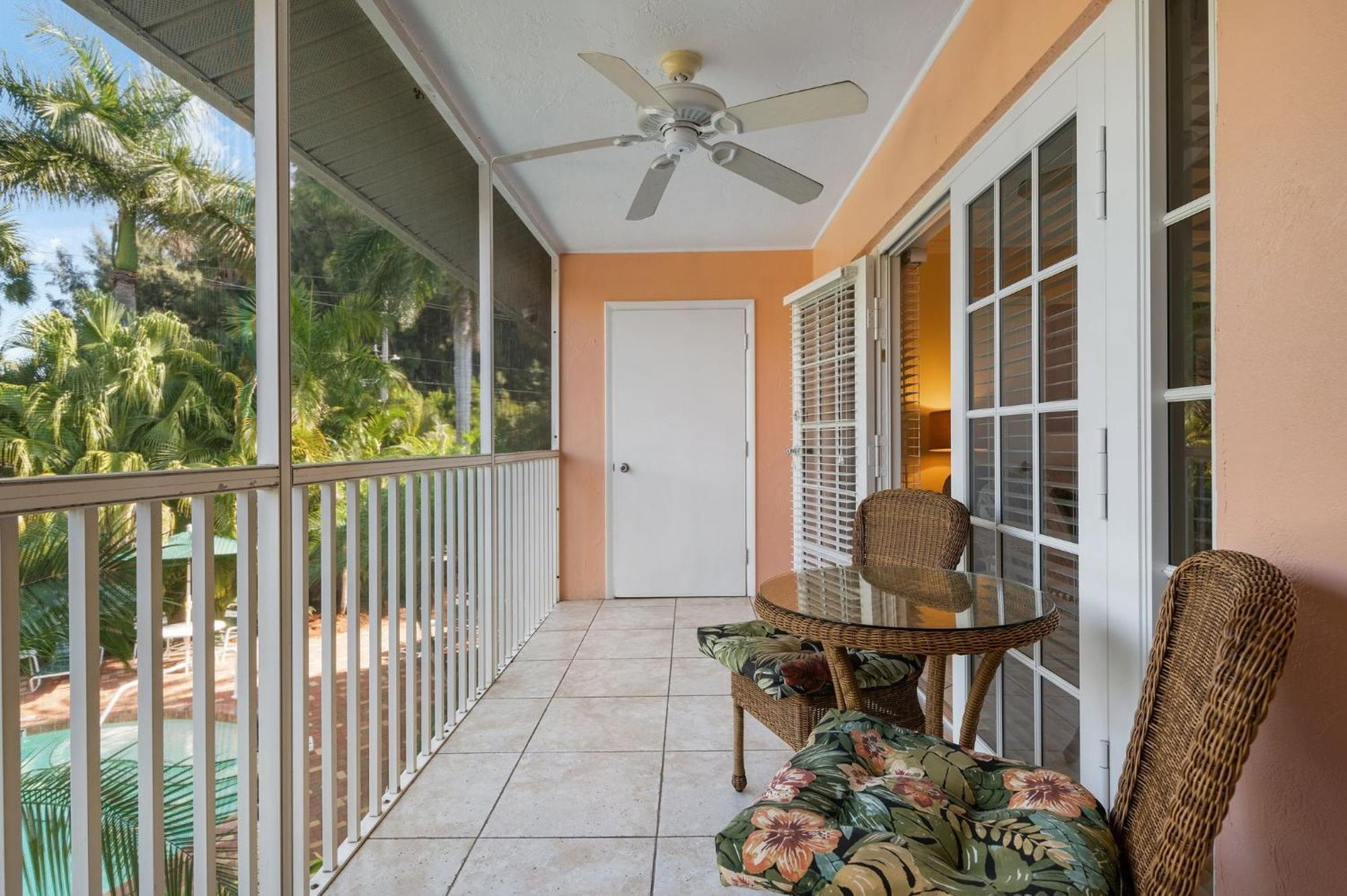 Siesta Key Inn エクステリア 写真