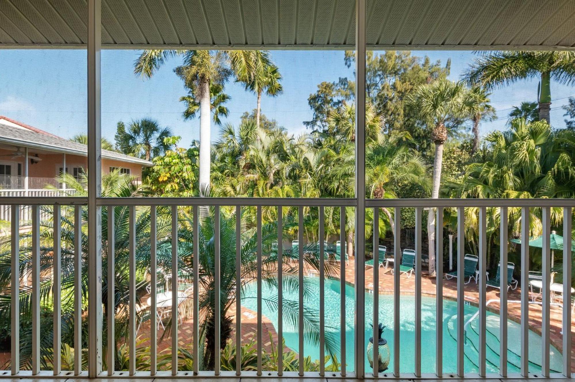 Siesta Key Inn エクステリア 写真