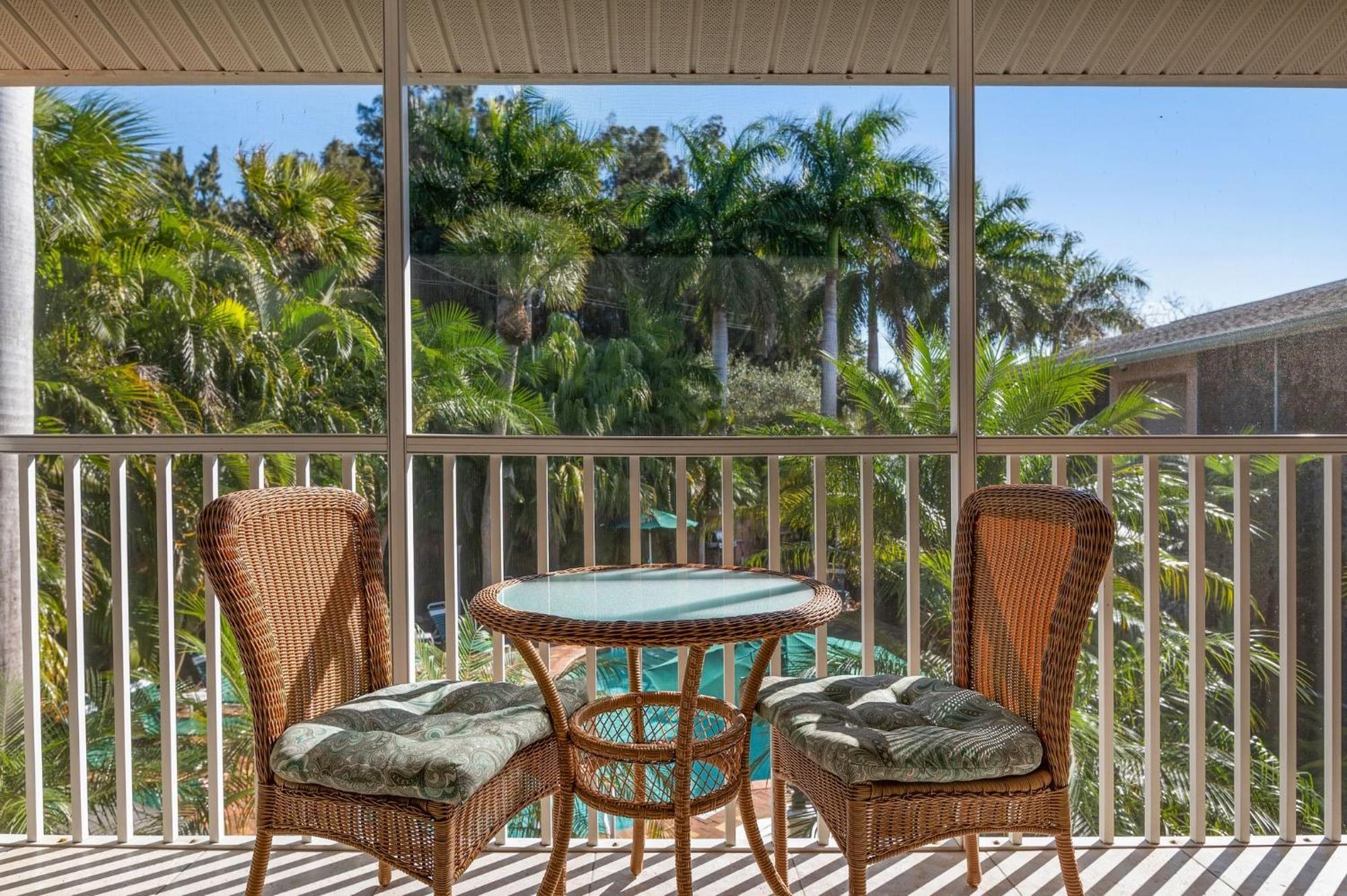 Siesta Key Inn エクステリア 写真