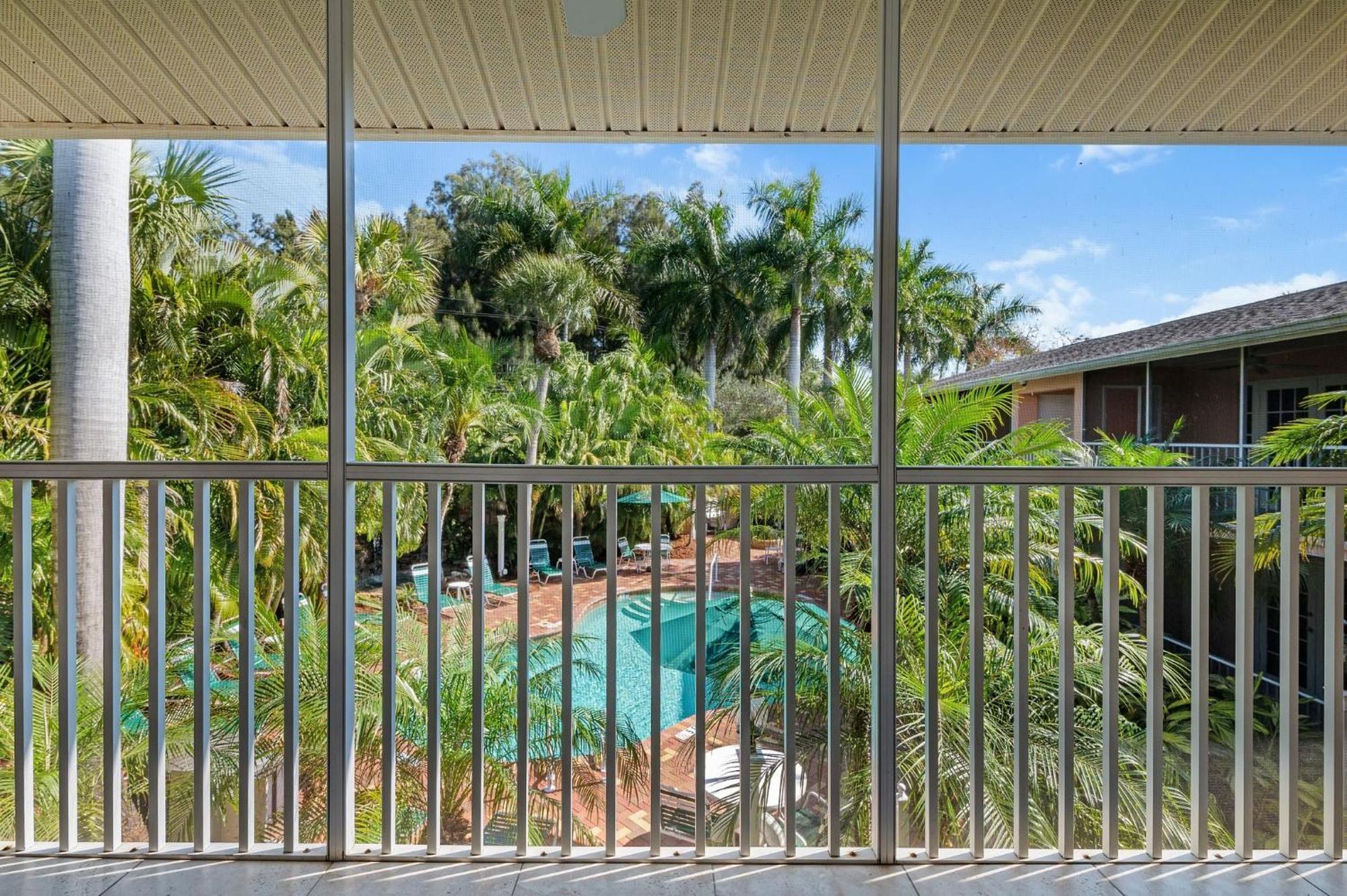 Siesta Key Inn エクステリア 写真