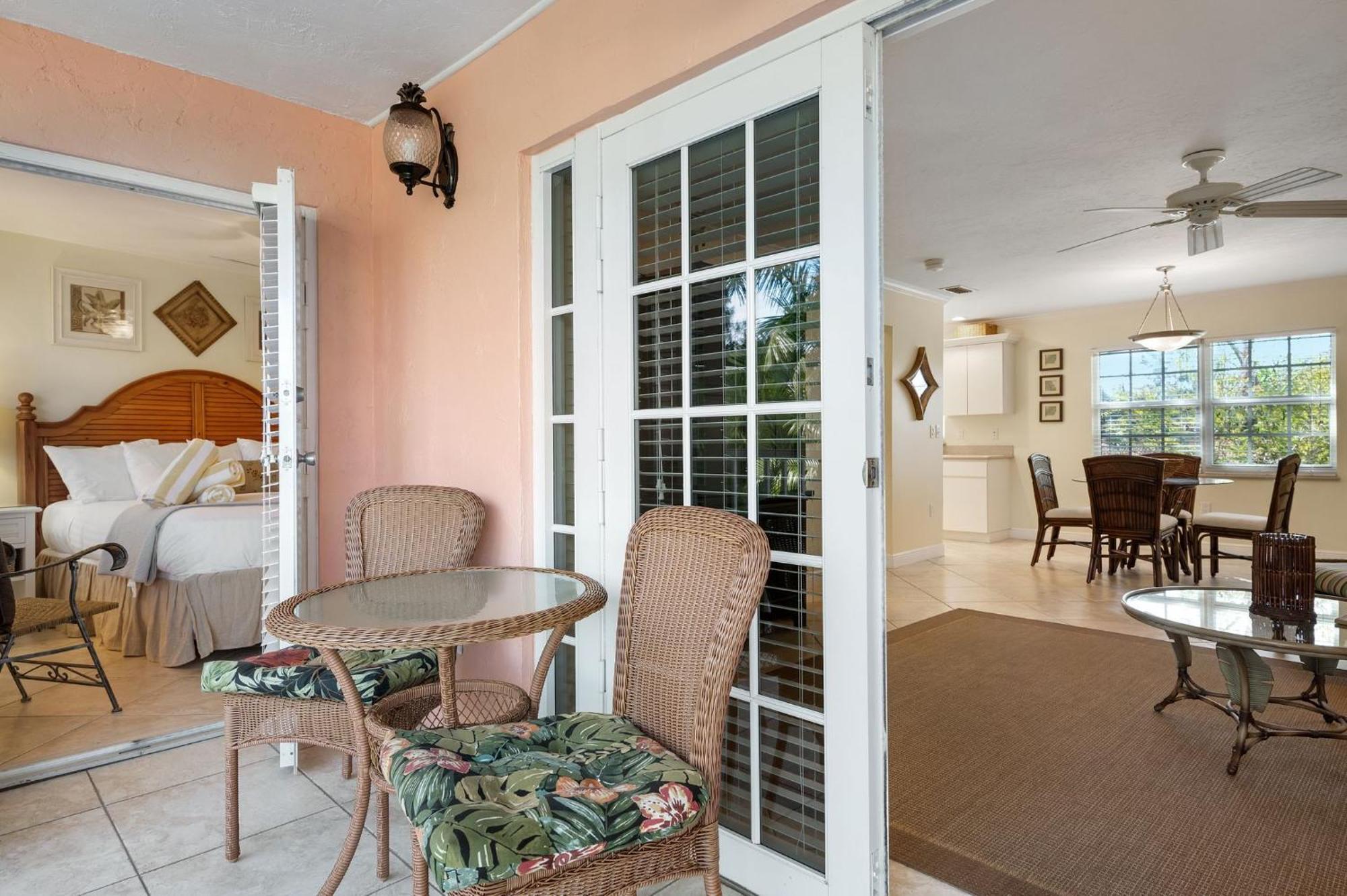 Siesta Key Inn エクステリア 写真