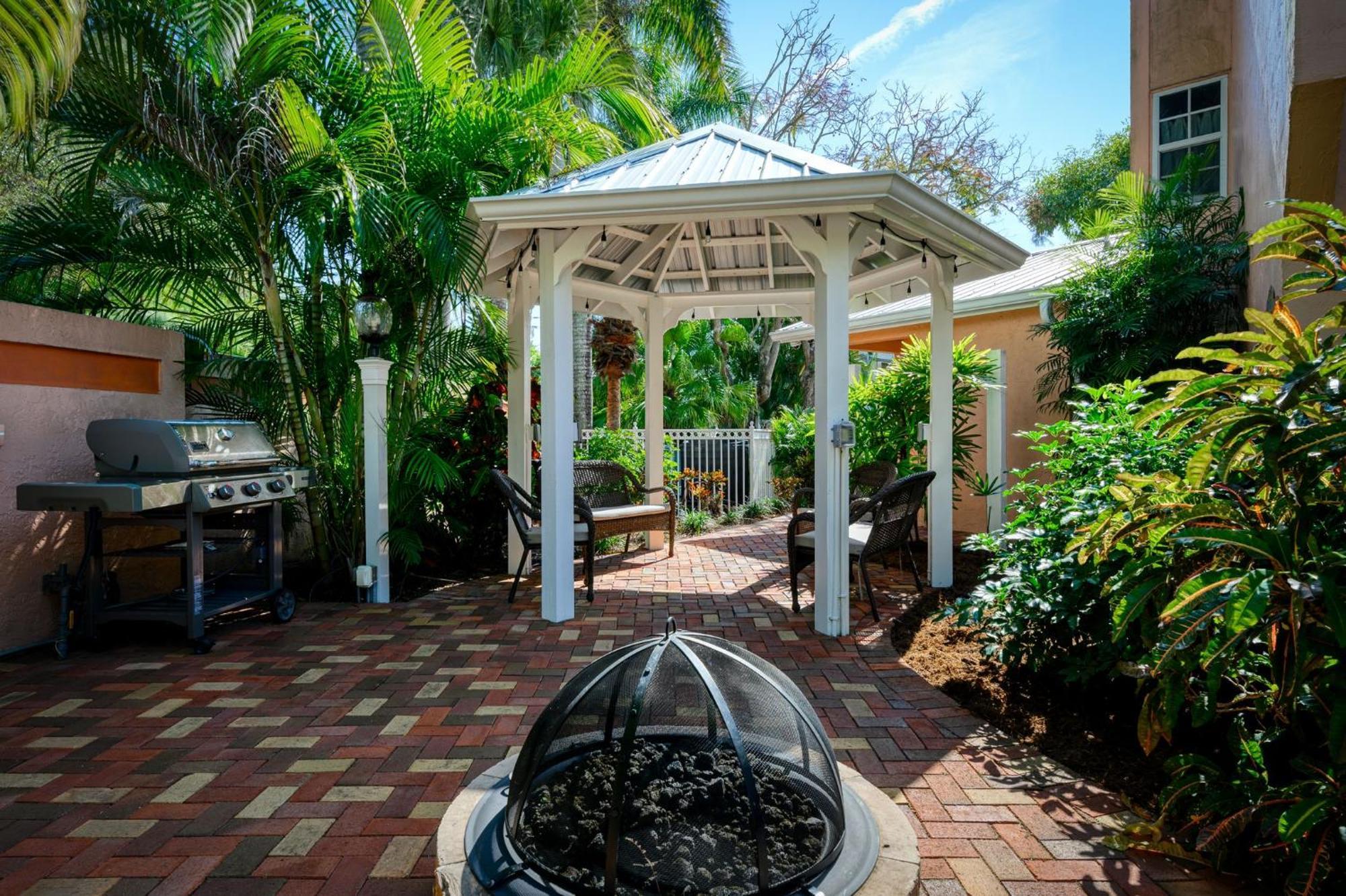Siesta Key Inn エクステリア 写真