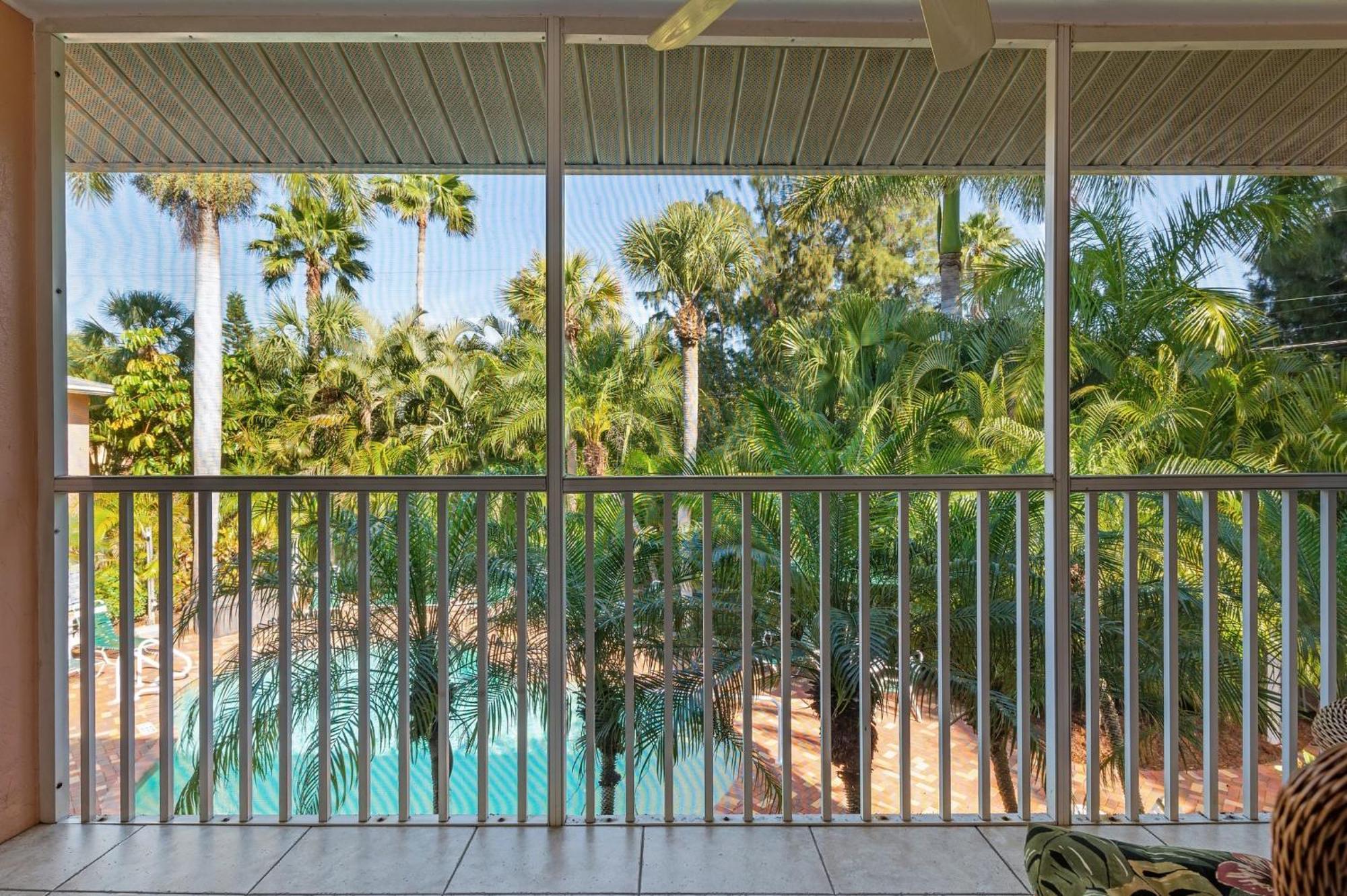 Siesta Key Inn エクステリア 写真